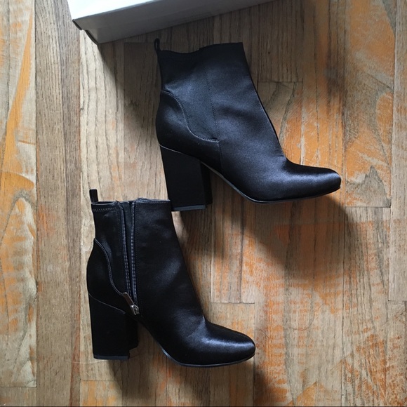 Marc Fisher Janie Satin Black Booties - Picture 3 of 7